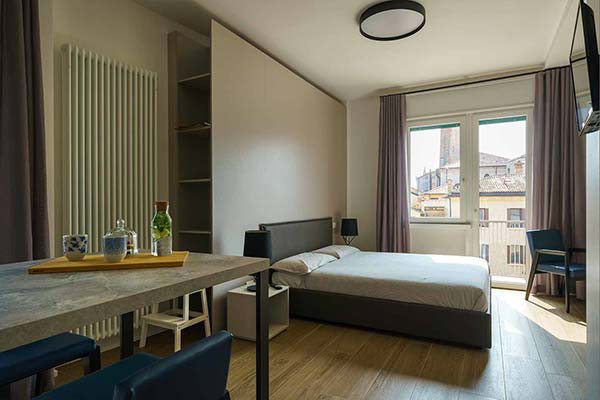 home-02-deluxe-room-residenza-ca-fe-treviso-camera-matrimoniale-1